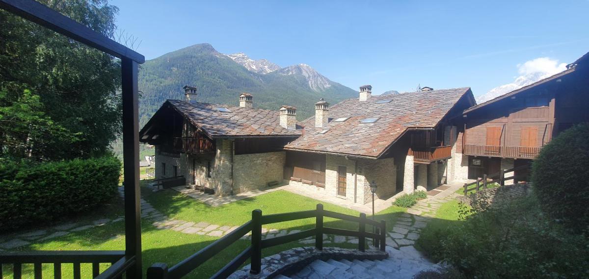 Vacanze a La Salle - Housity