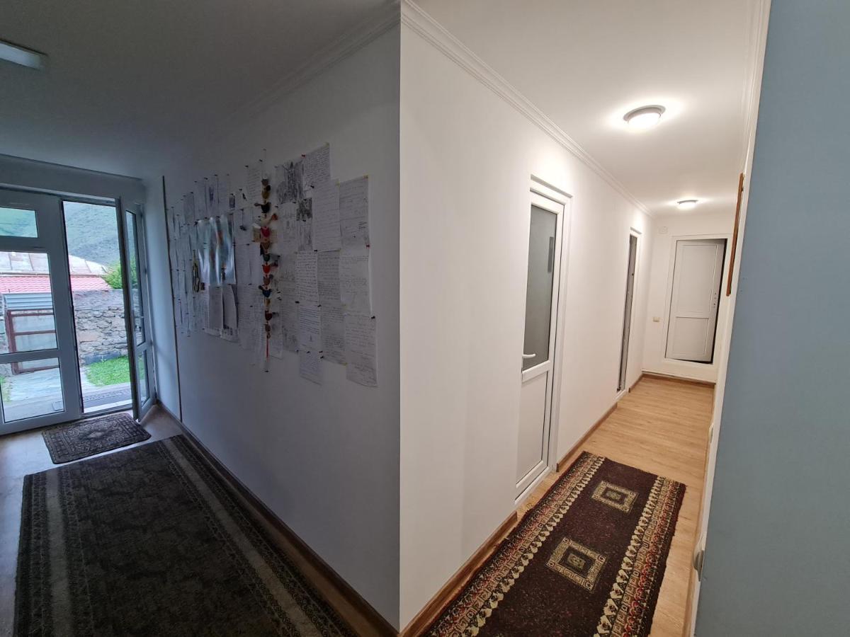 Rusudani Family Guesthouse - Housity