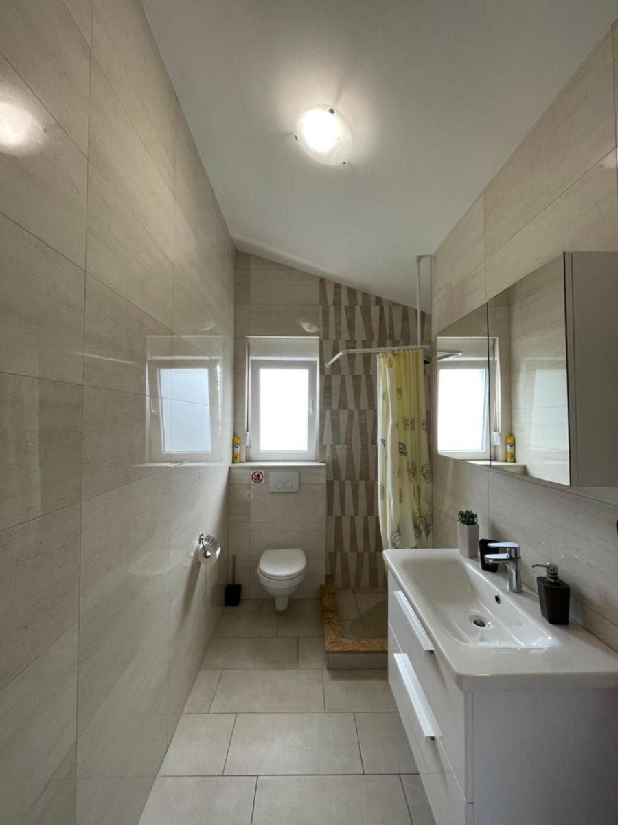Apartmani Lela - Housity