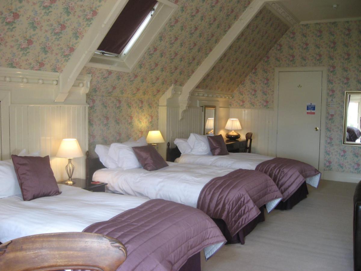Shaftesbury Hotel Dundee - Housity
