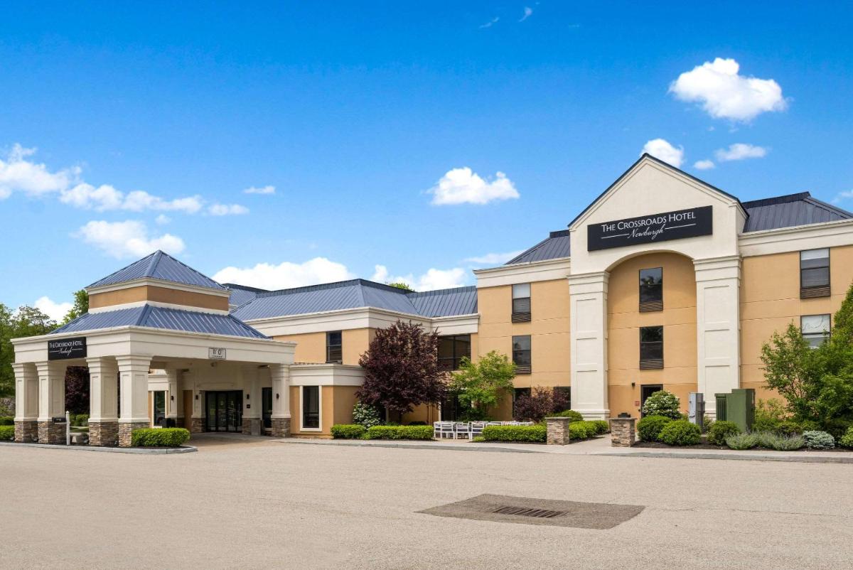 The Crossroads Hotel - Newburgh - Housity