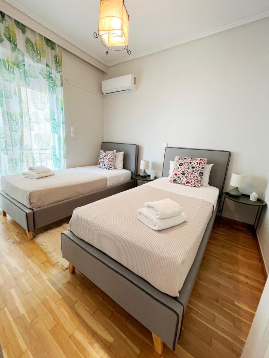 Peaceful Apartment by Flisvos Marina by Athenian Homes - Housity