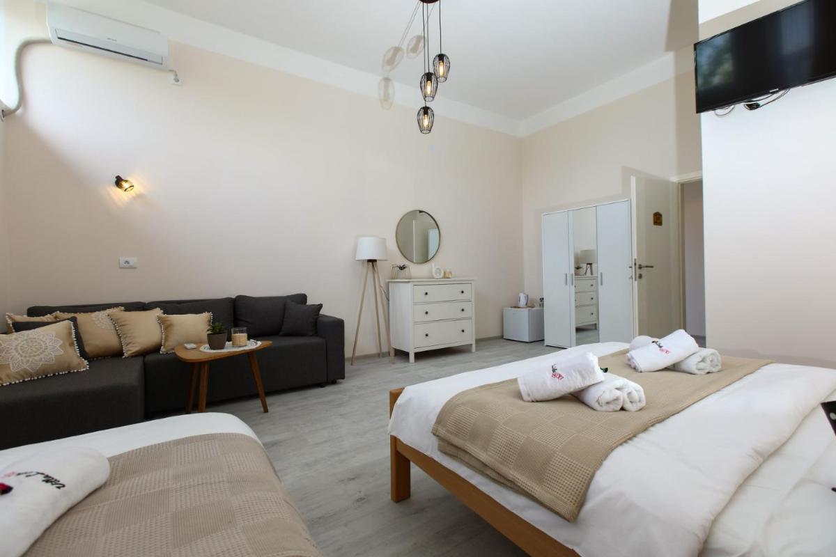 Vila LOLA - Housity