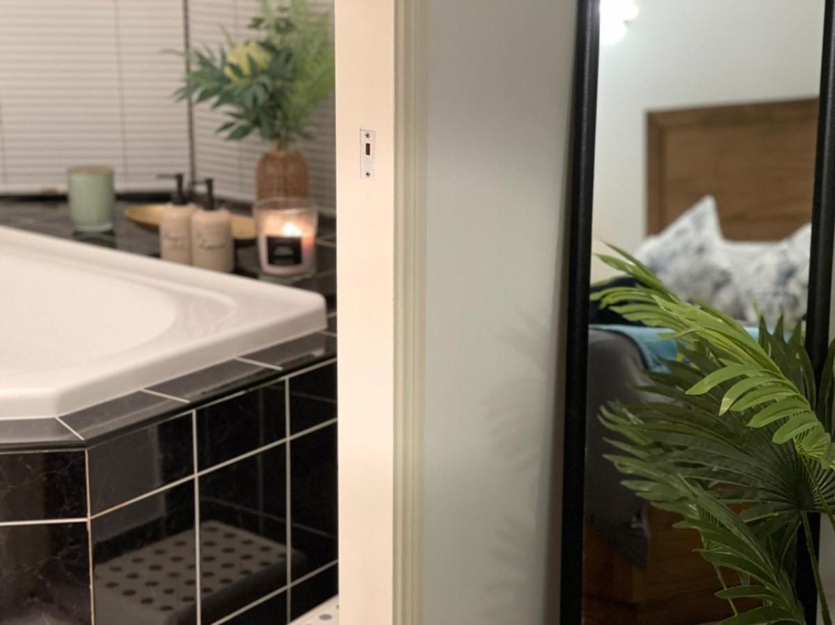 Chill Lux SPA Unit - Housity