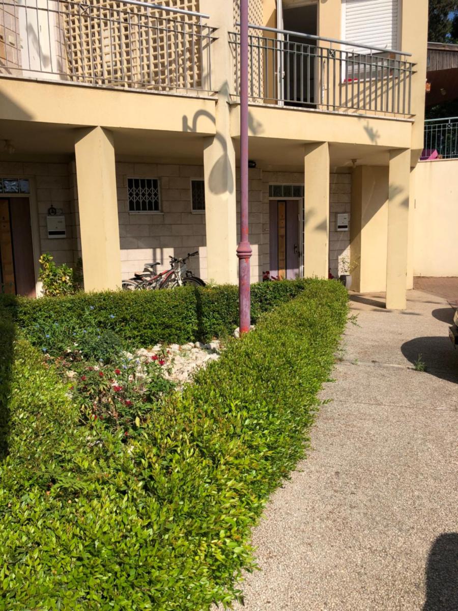 Stella’s Place - Housity