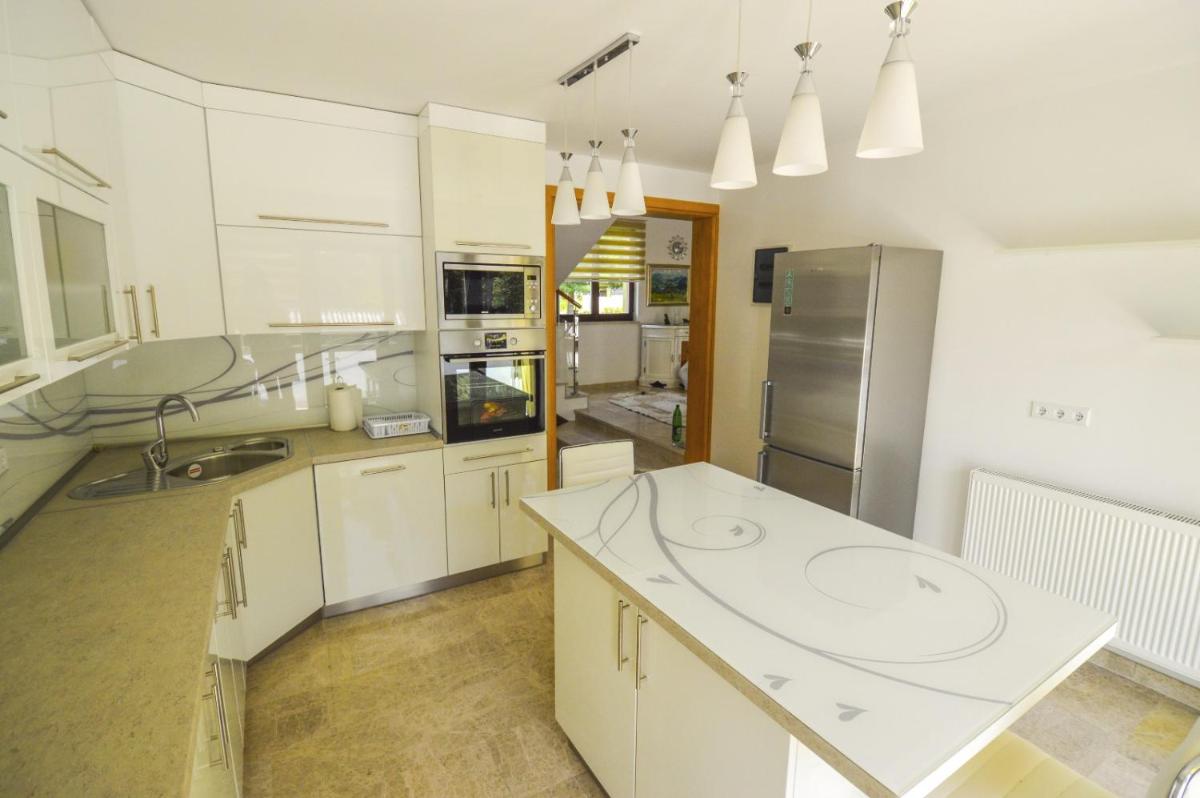 Villa Forest Sarajevo - Housity