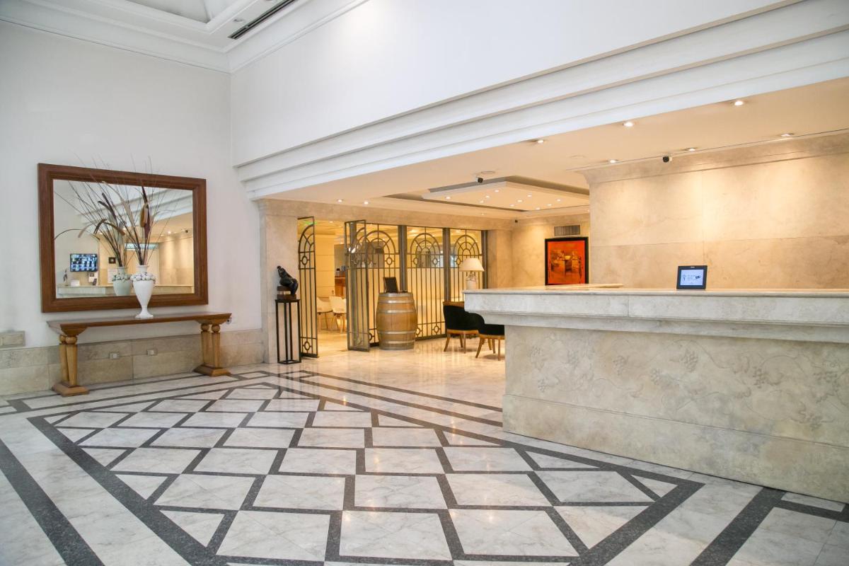 Millennium Inn Mendoza - Housity