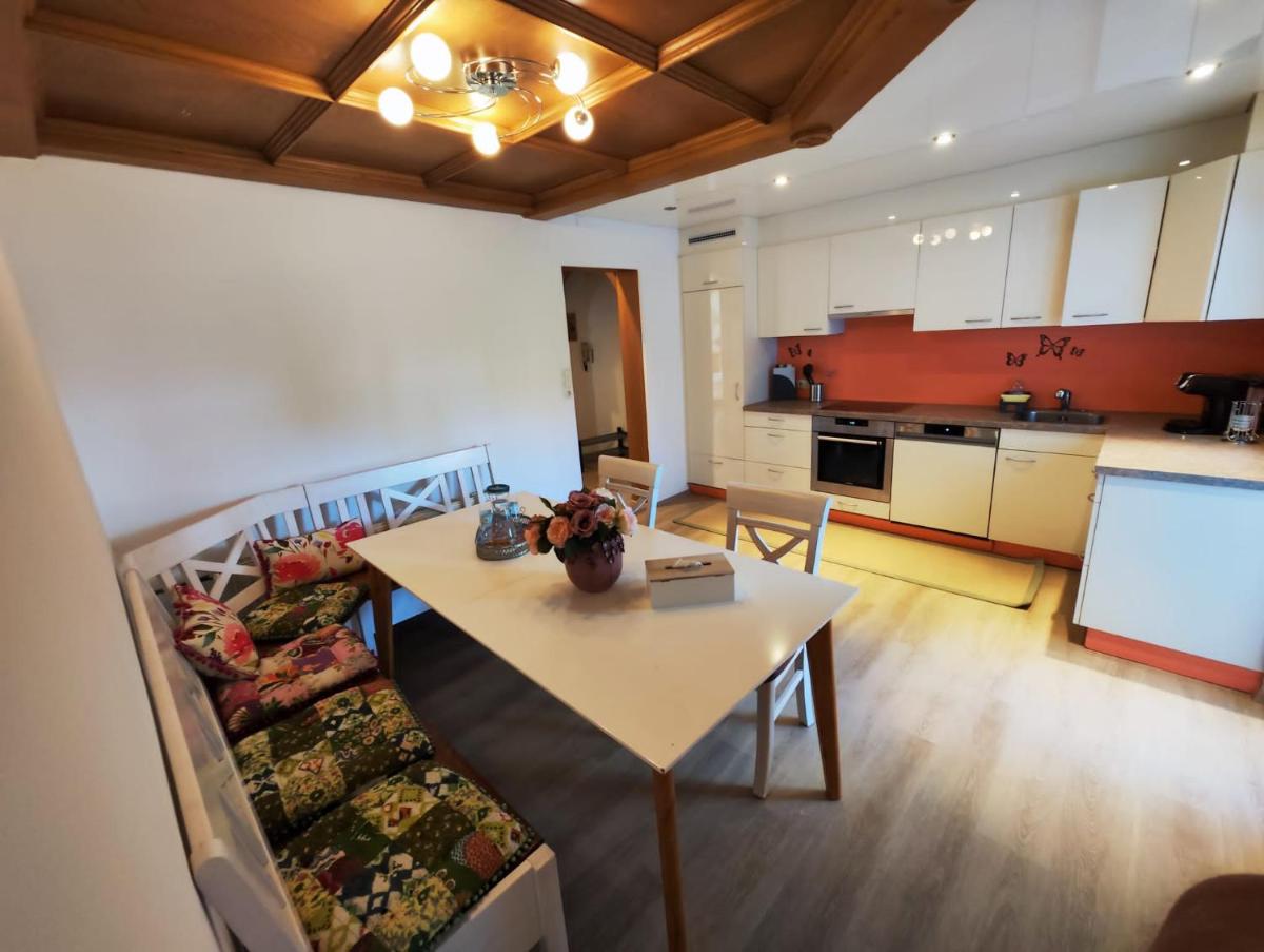 Haus La-Vi in See Nähe - Housity