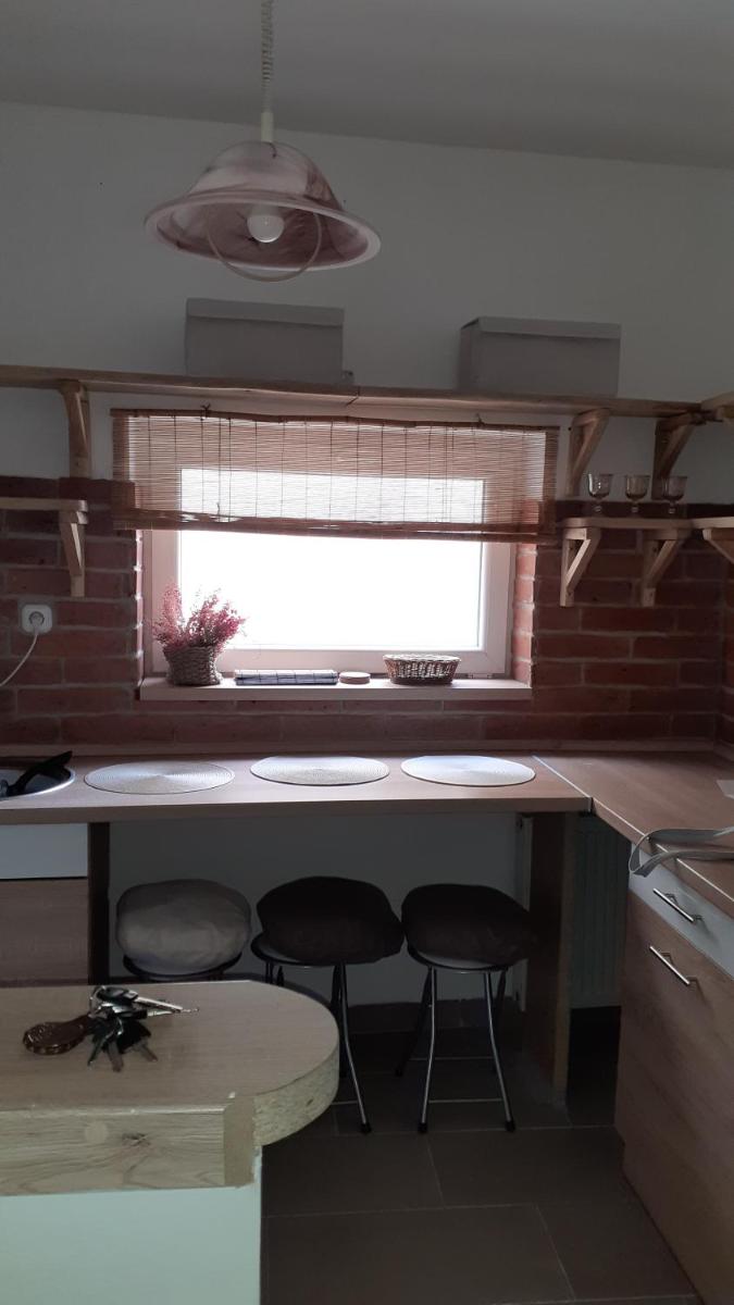 Héthajnal Apartman - Housity