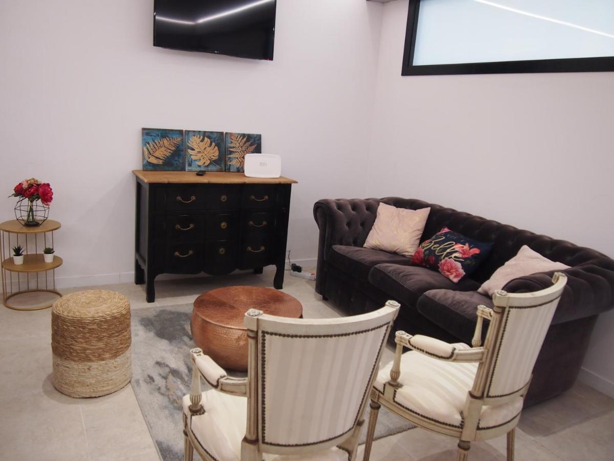 Suitetrails - Apartamento Isaac junto a la muralla Romana
