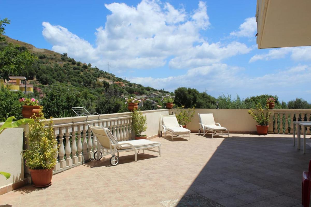 Il Belvedere vicino Taormina - Housity