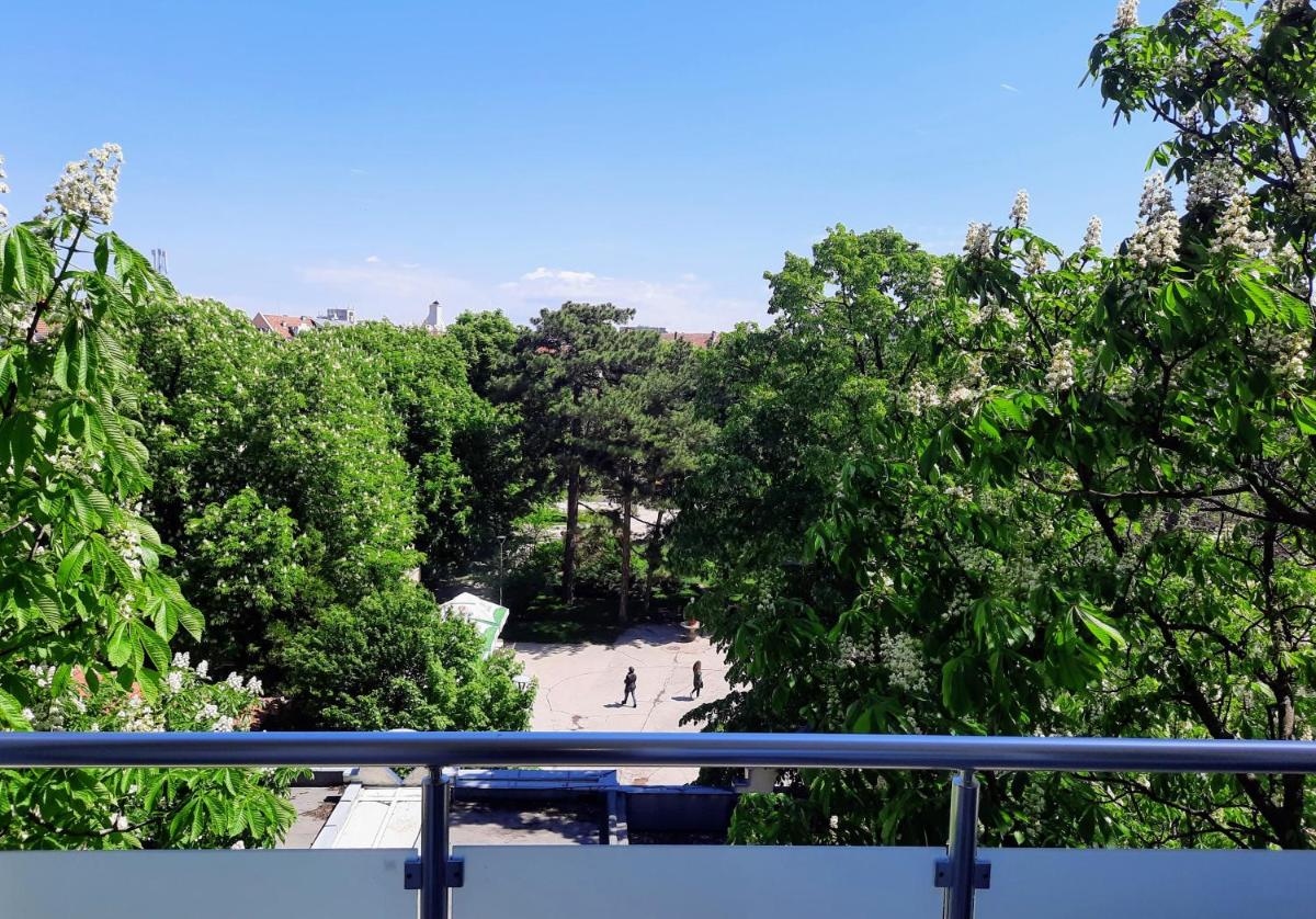 NC Apartment Ruse - Housity