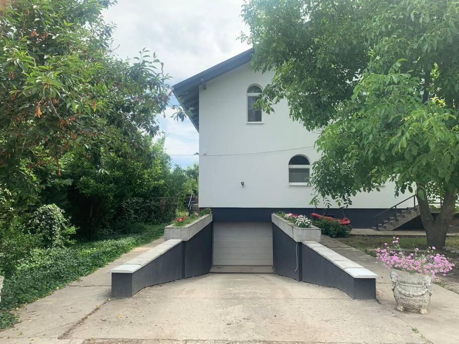 Érd - Csendes, kényelmes családi ház - Housity