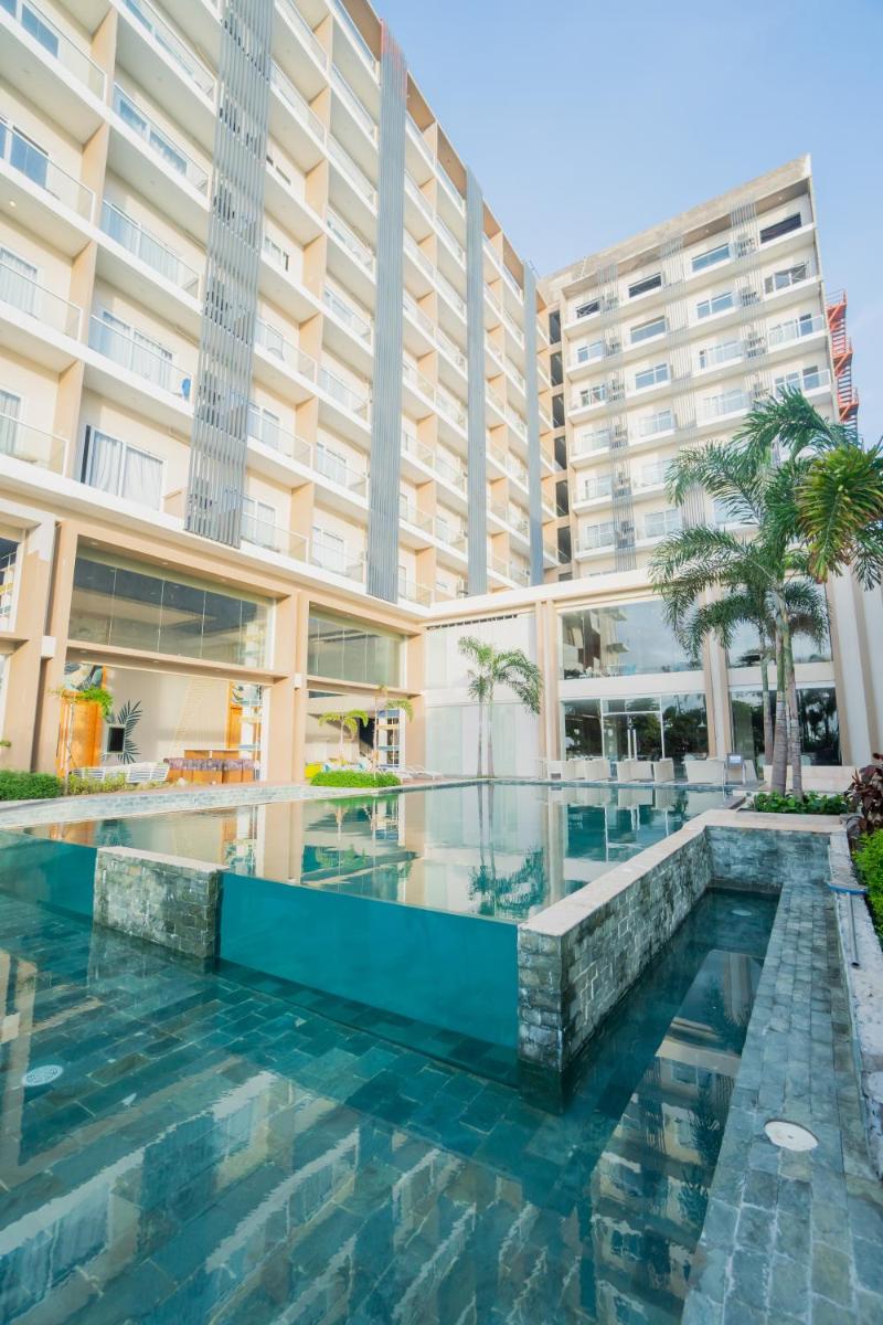 Suitetrails - Solea Palm Resort Mactan