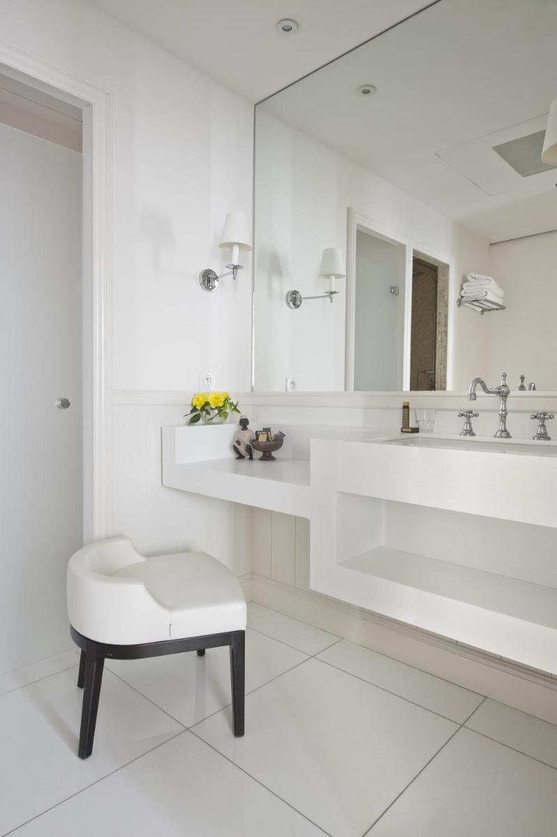 Salle de bains dans l'établissement Villa Clarisse & Spa by Olivier Claire