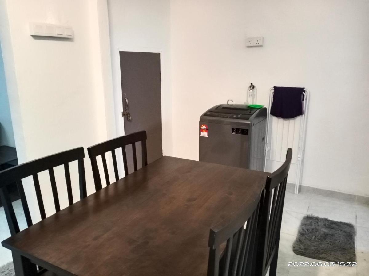 Homestay Ayah Kluang - Hizvo