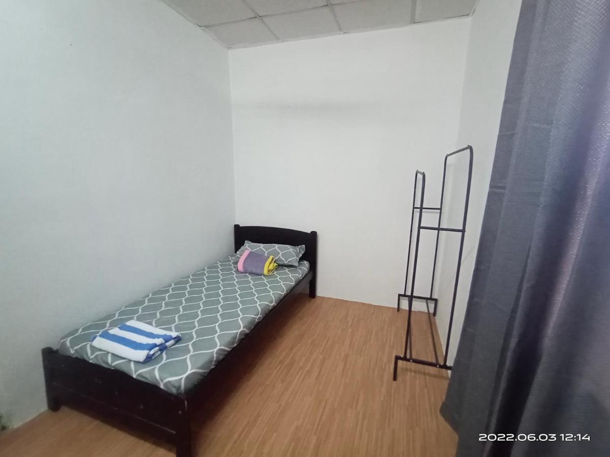 Homestay Ayah Kluang - Housity