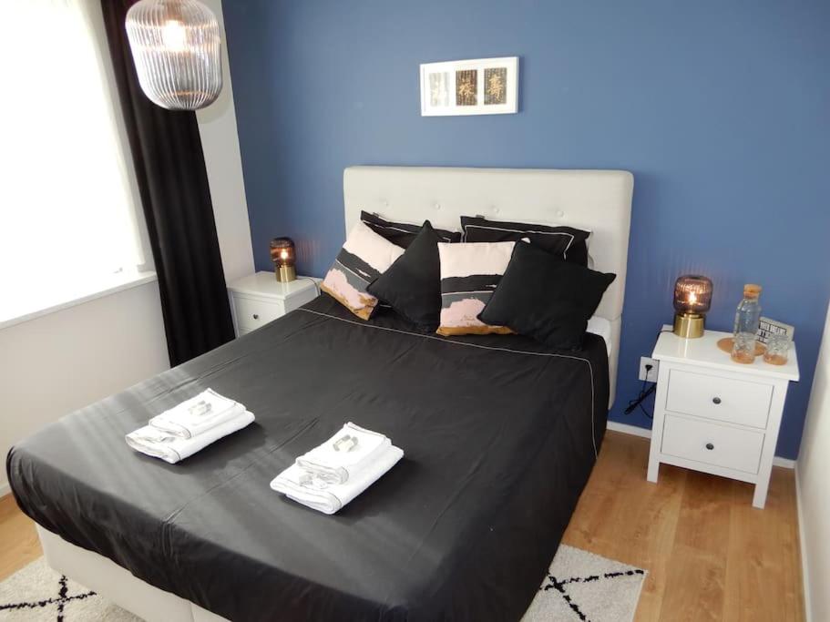 Grote & kleine slaapkamer + Netflix in een net huis - Housity