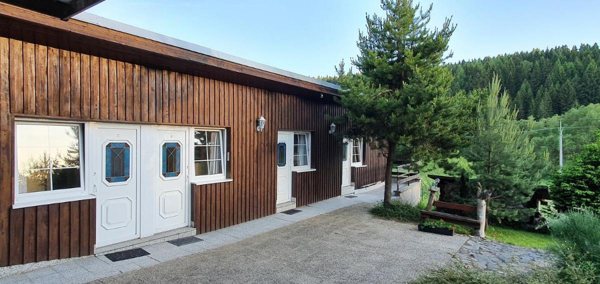 Penzion U Dvou pánů - Housity