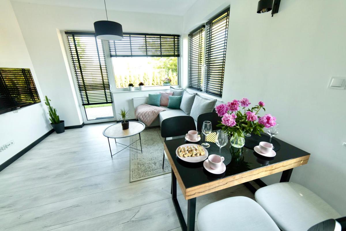 Apartament Ogrodowy Zakątek - Housity