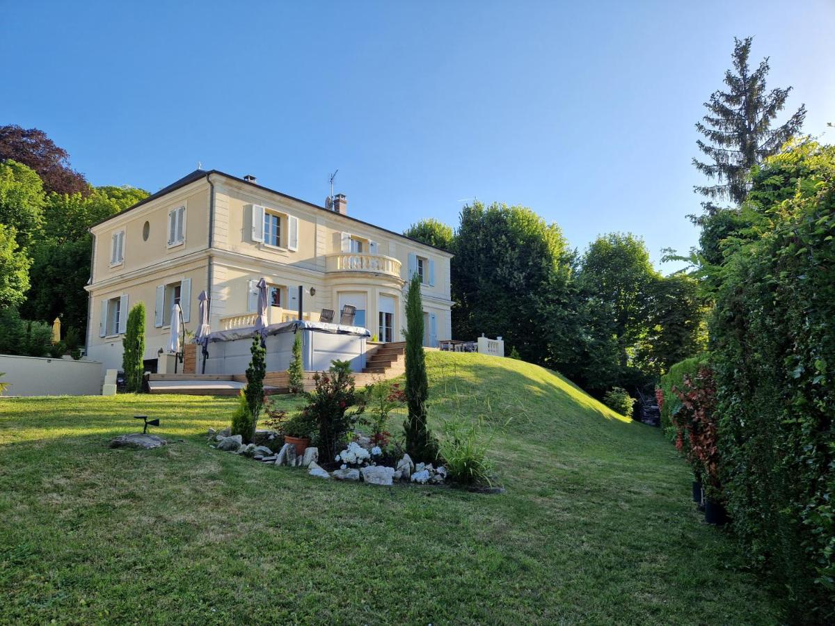 la source de bougival - Housity