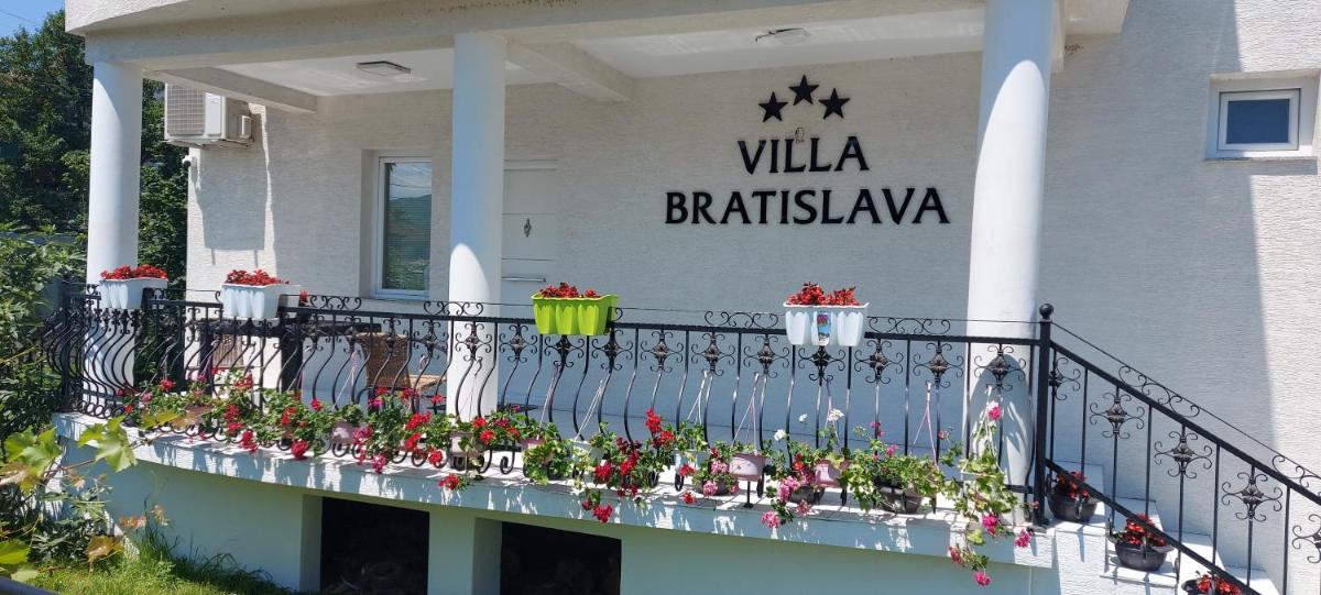 Villa Bratislava - Housity
