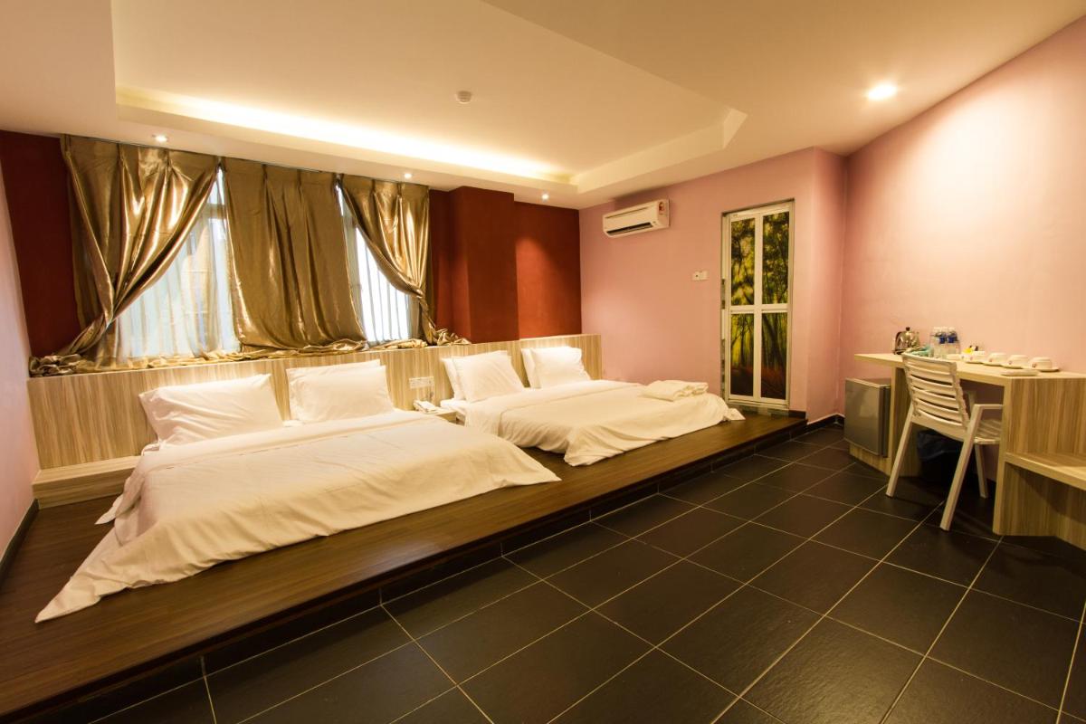 JS Hotel - Housity