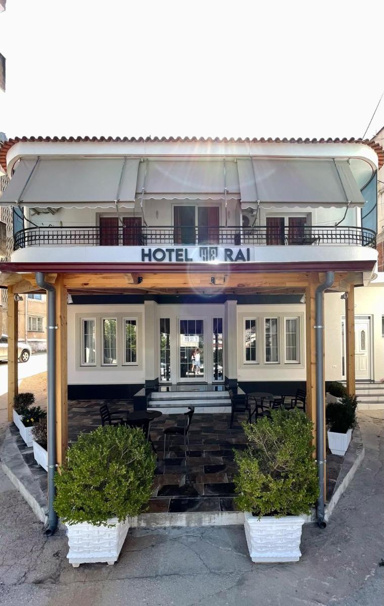 Hotel Rai - Housity