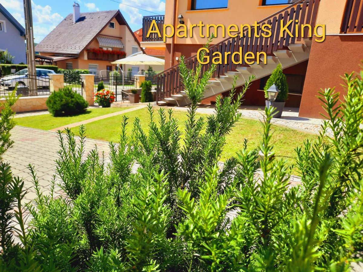 Apartmanház King - Housity