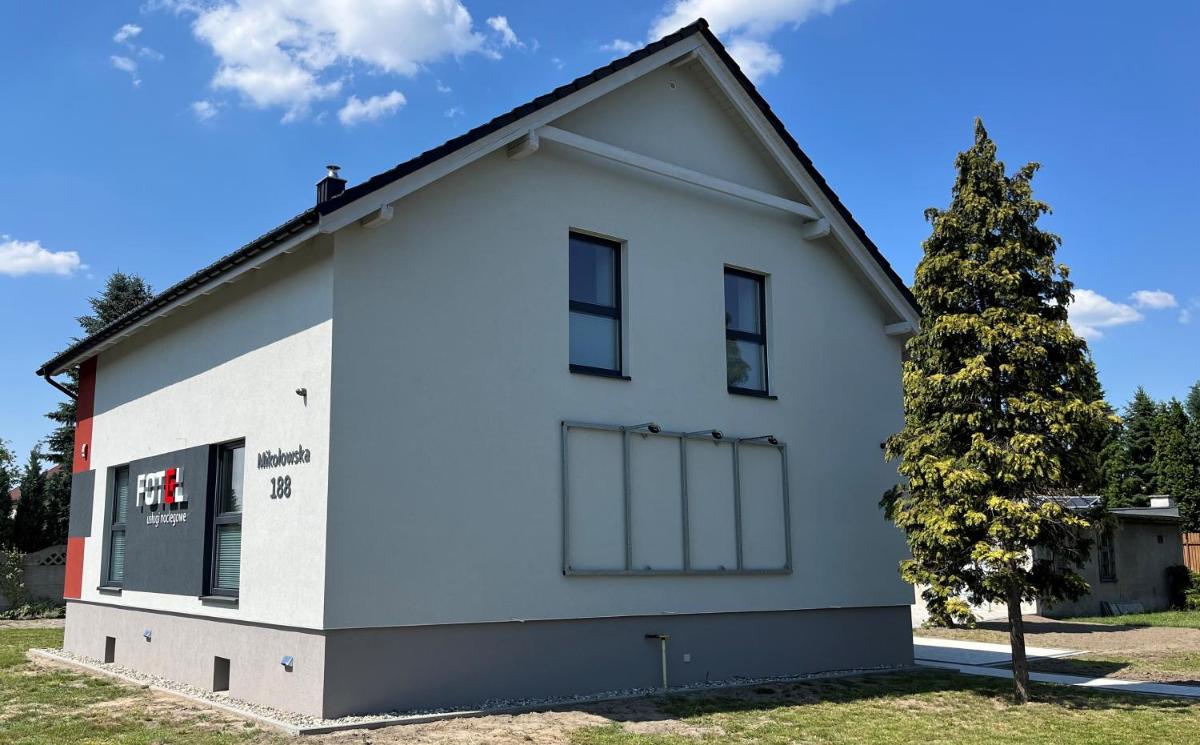 Fotel Mikołowska - Housity