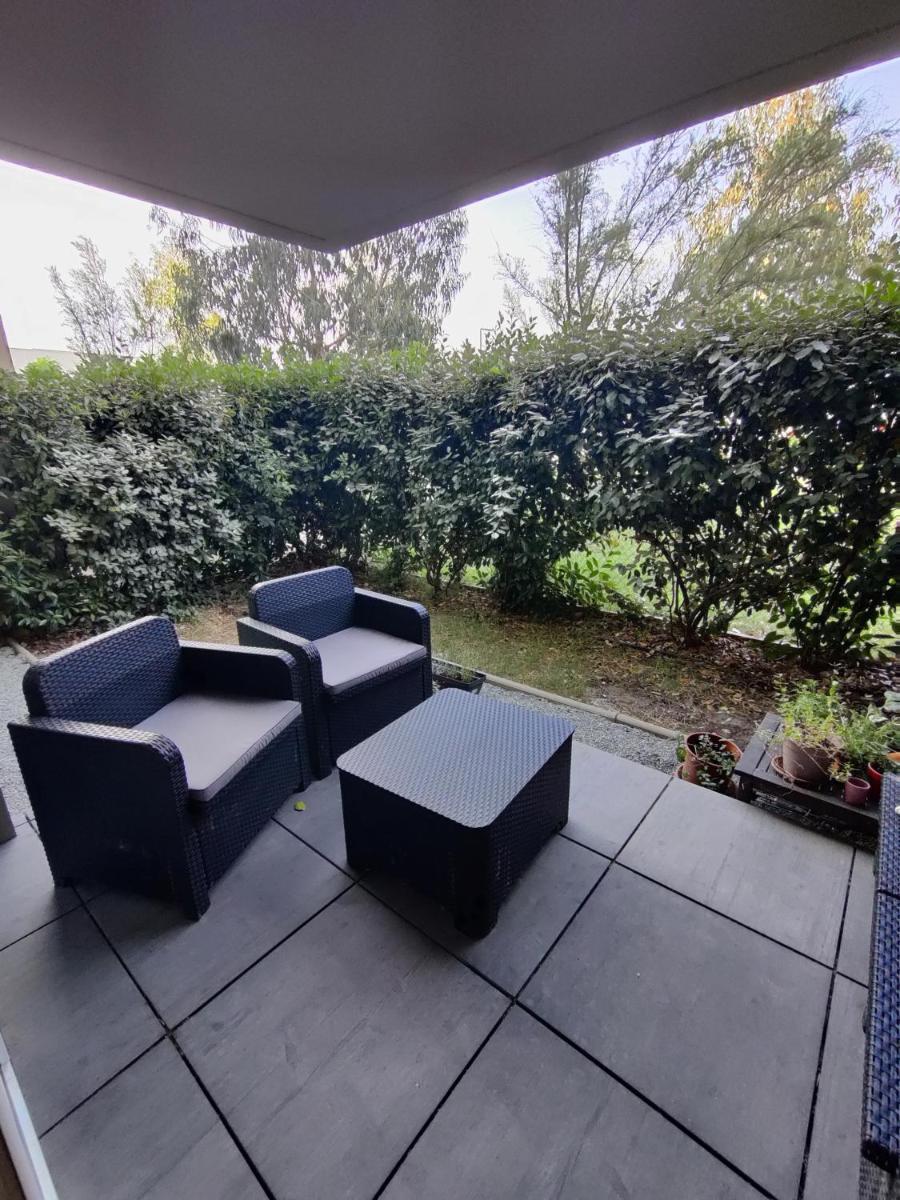 T2 rez de jardin Fréjus - Housity