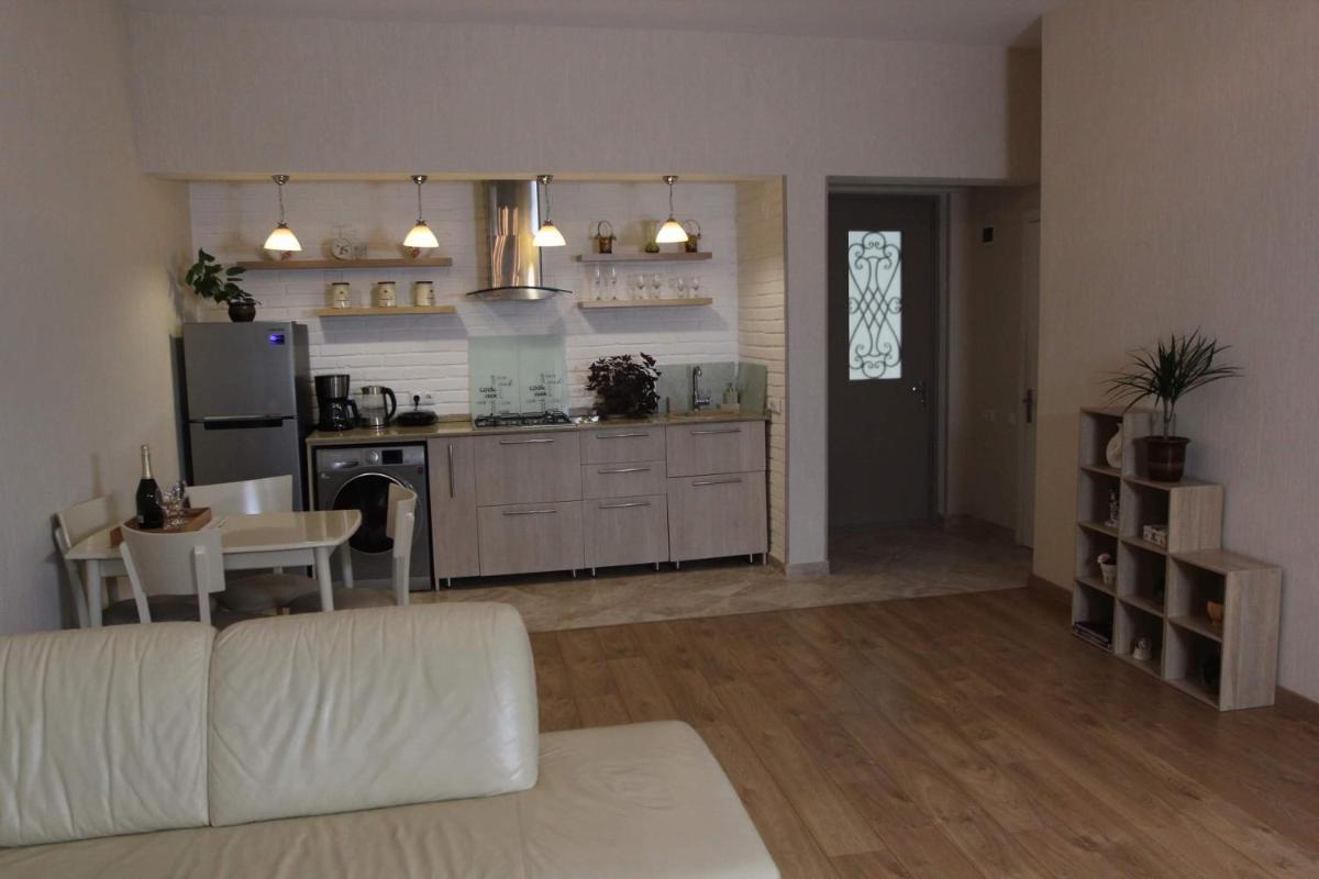 Suitetrails - Apartment in the historical district of Tbilisi
