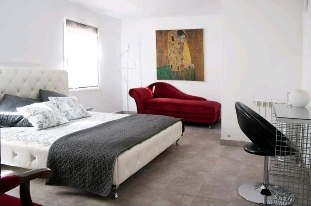 Landscape Benveniste - Housity