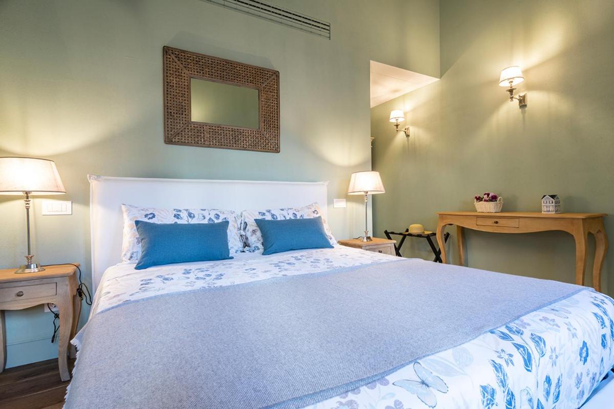 Isola Bella Apartments Via Stretta - Housity