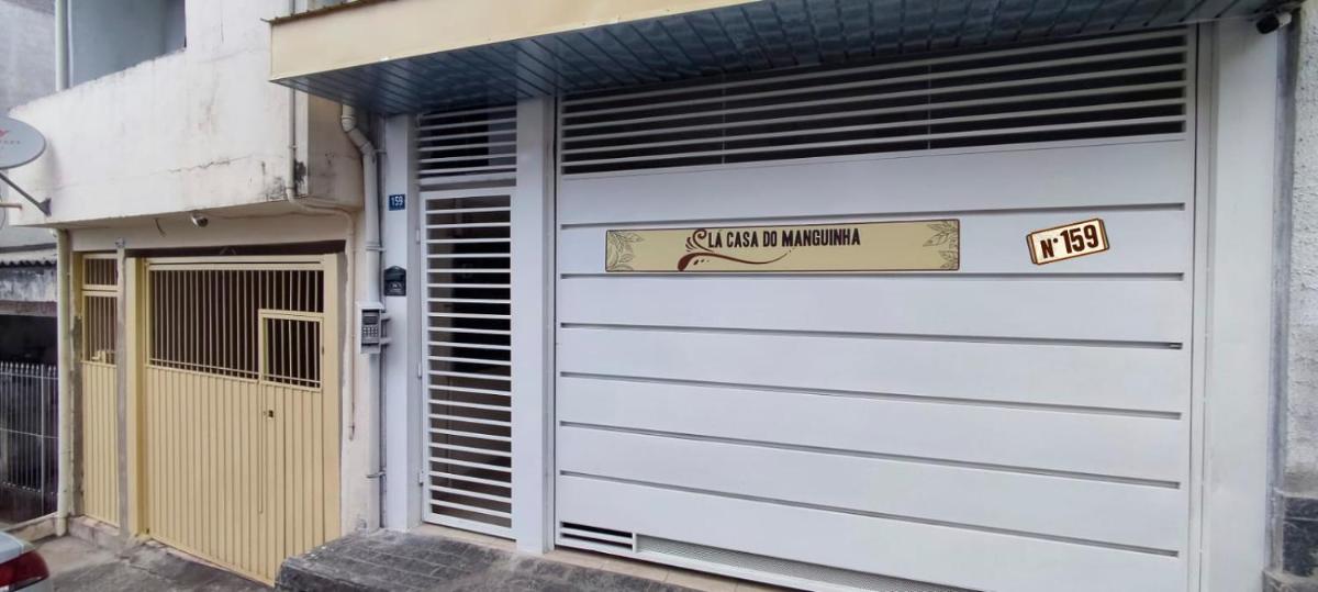 Lá Casa do Manguinha - Housity