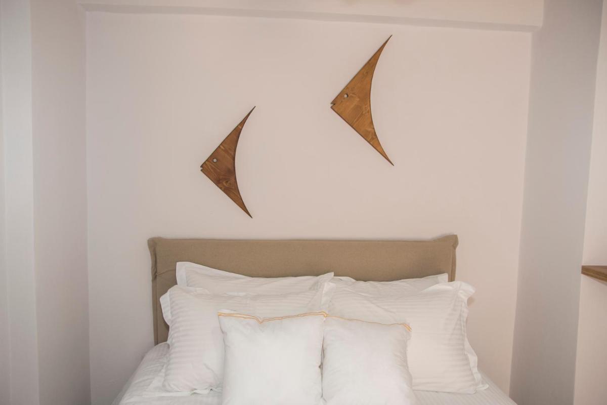 Siroa Petit - Housity