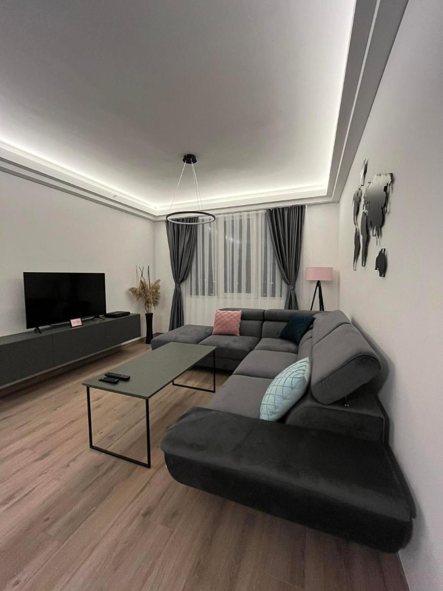 Horizon Lux Apartment & Spa - Housity