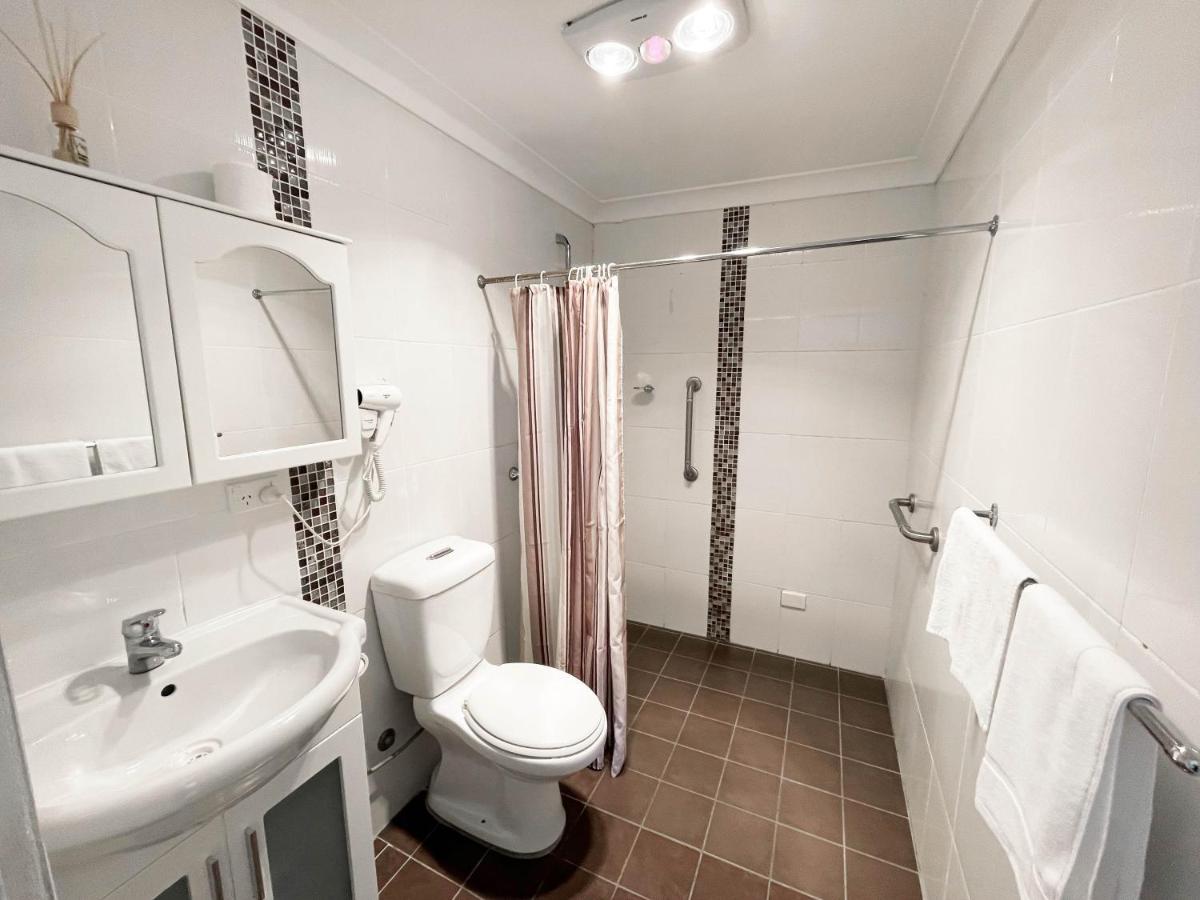 Hillview Motel - Housity