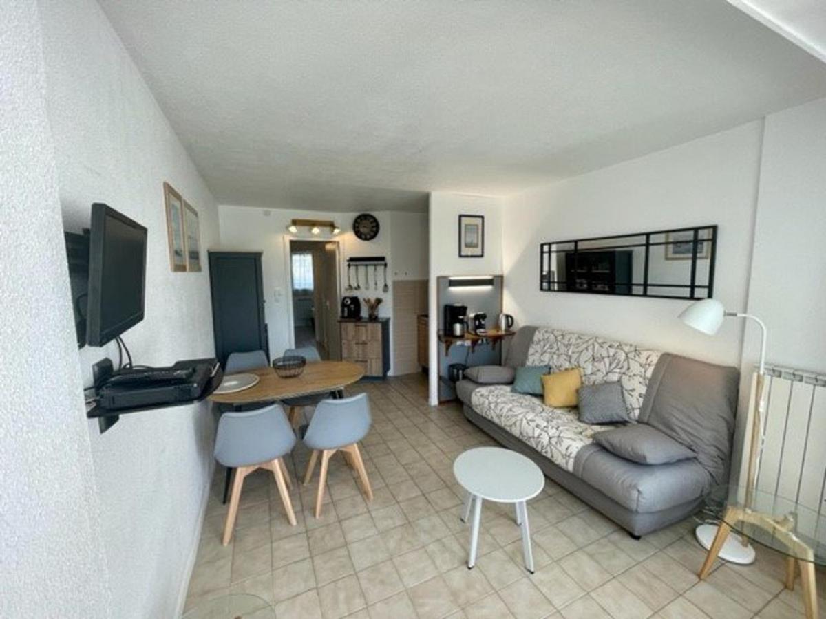Quiberon - T2 Rénové avec Jardin, Piscine & Tennis, à 500m des Plages, WIFI Inclus - FR-1-478-225 - Housity