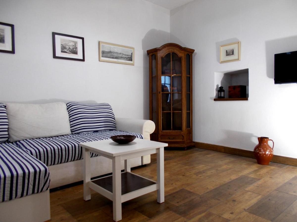 Holiday House Bechyne - Prazdninovy Dum Bechyne - Housity