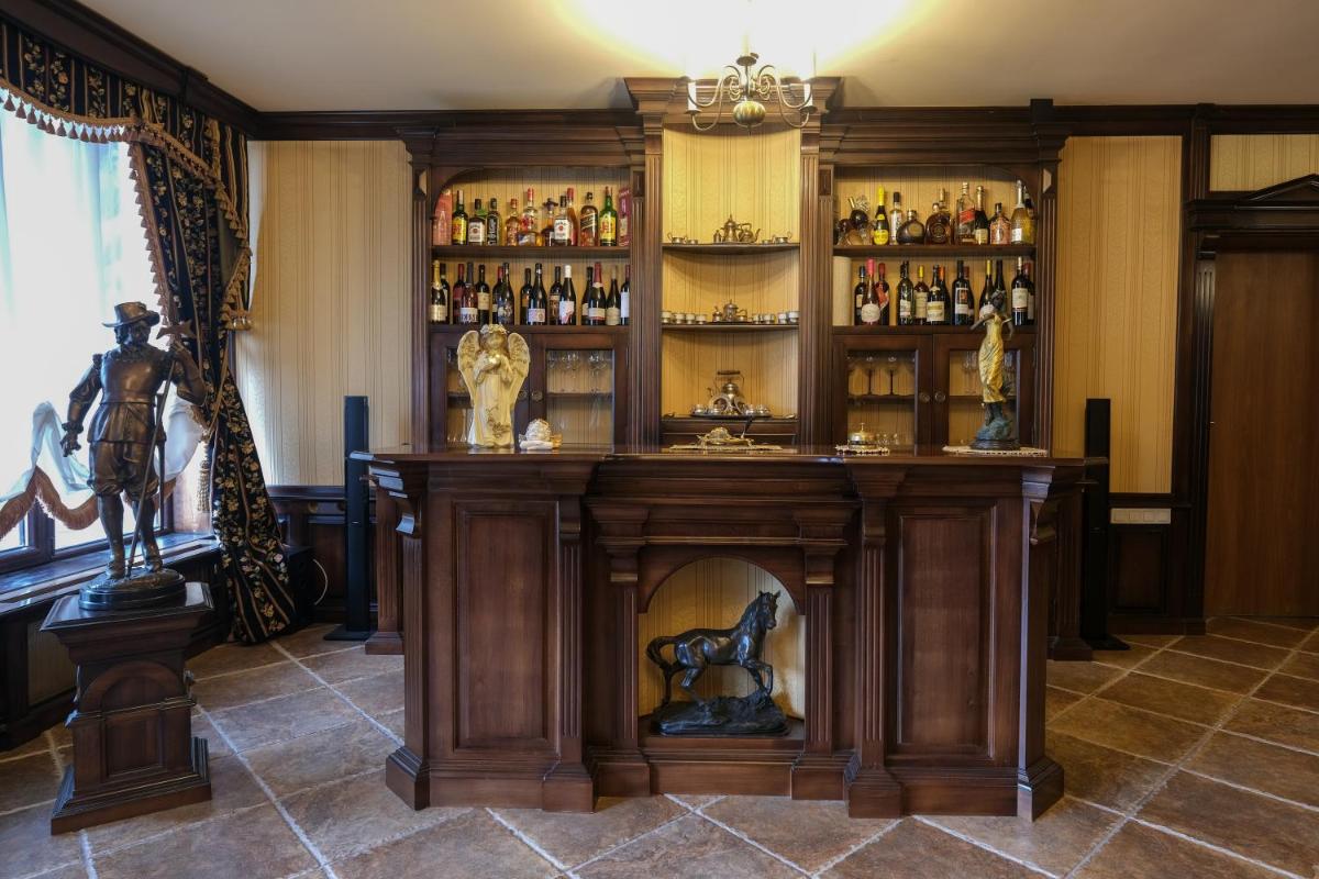 Cabana Racovita - Housity