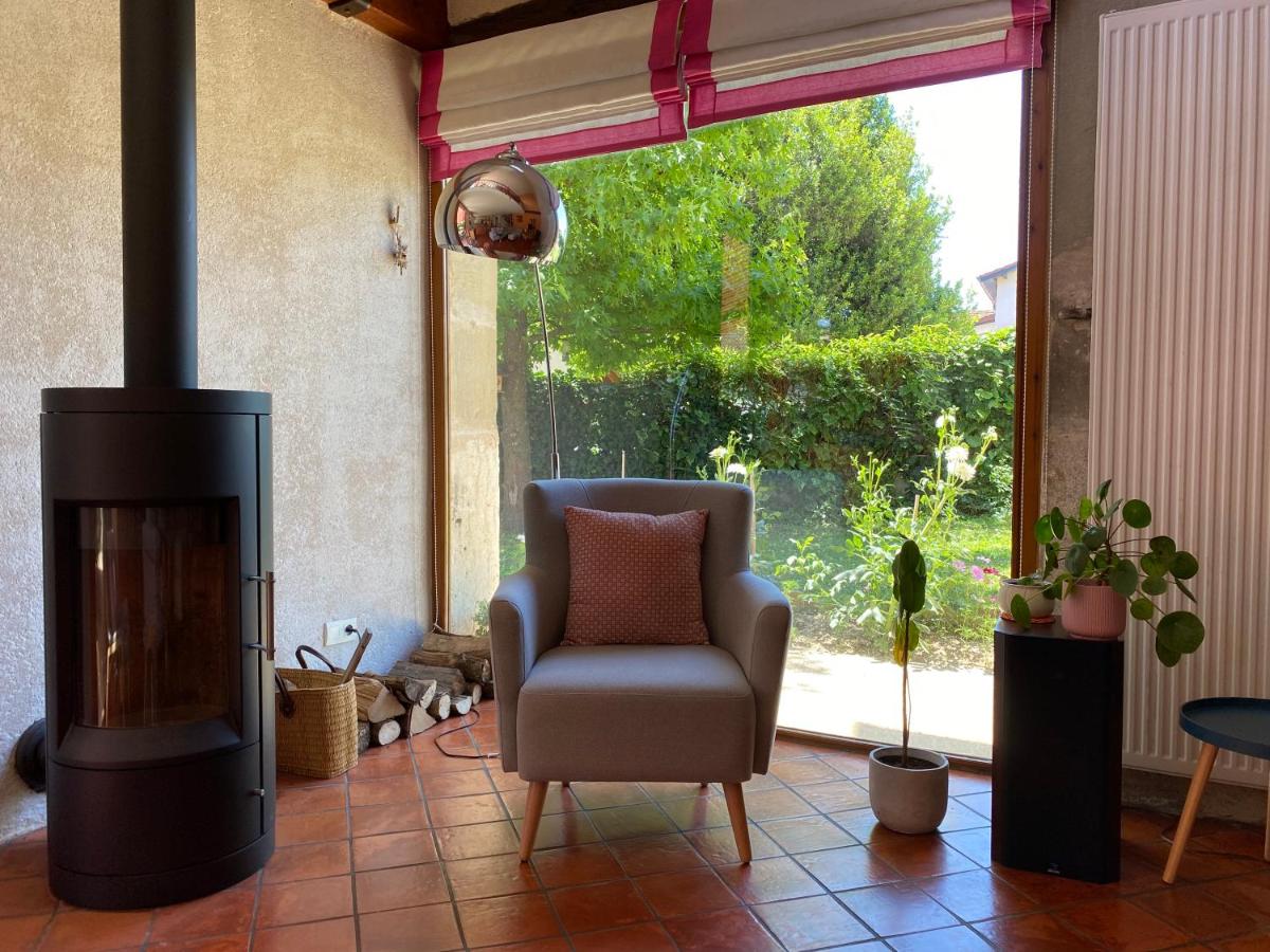 Grange rénovée avec piscine - Vue montagne - Housity