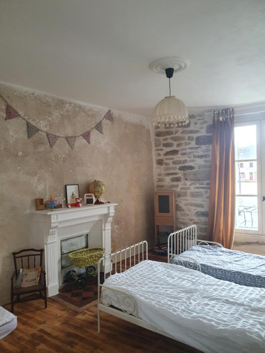 Ti ar chorneg, maison de vacances bretagne entre mer et mont d'arrée - Housity
