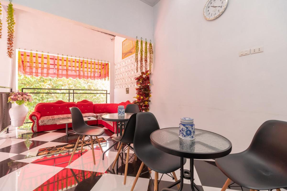 RedDoorz near Tugu Coklat Pesawaran Lampung - Housity