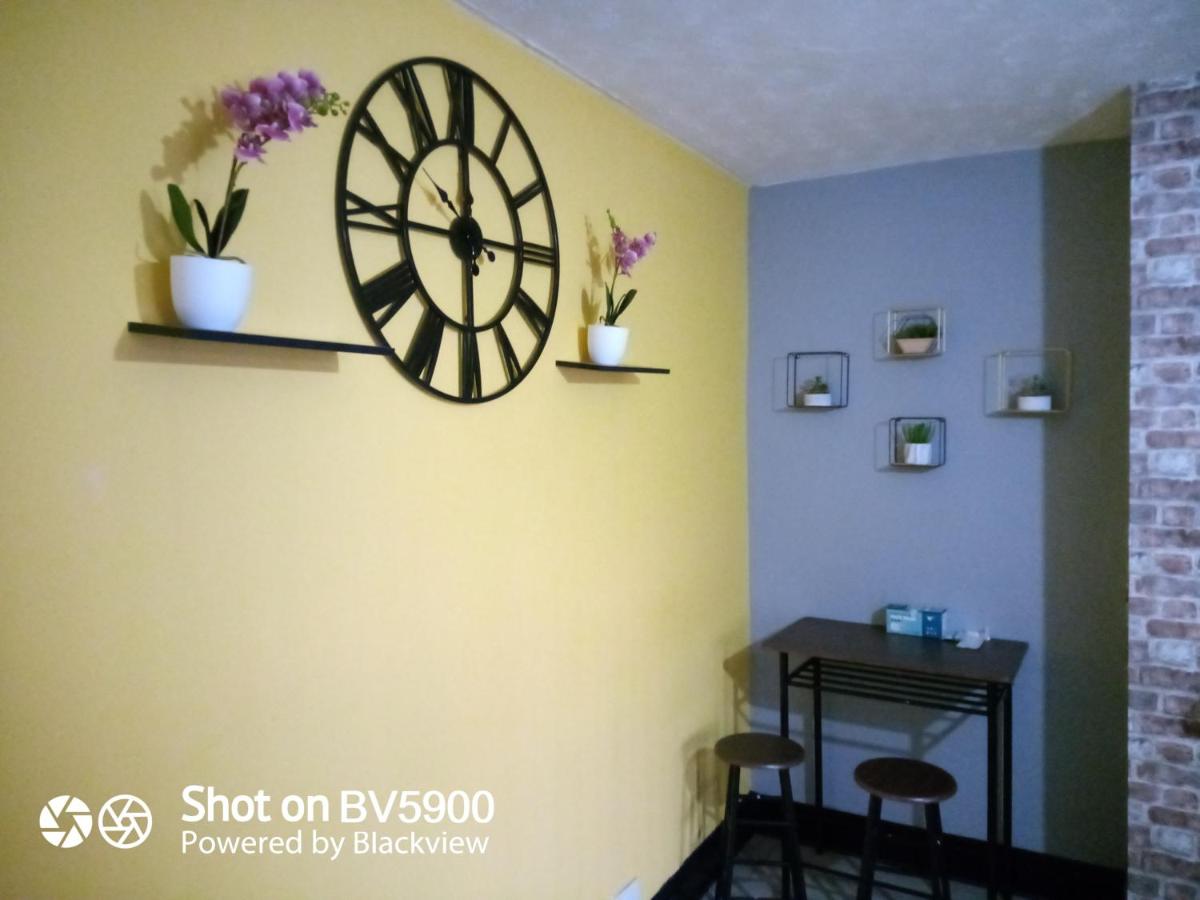 Nuns Moor fully equipped kitchen free parking Netflix - Housity
