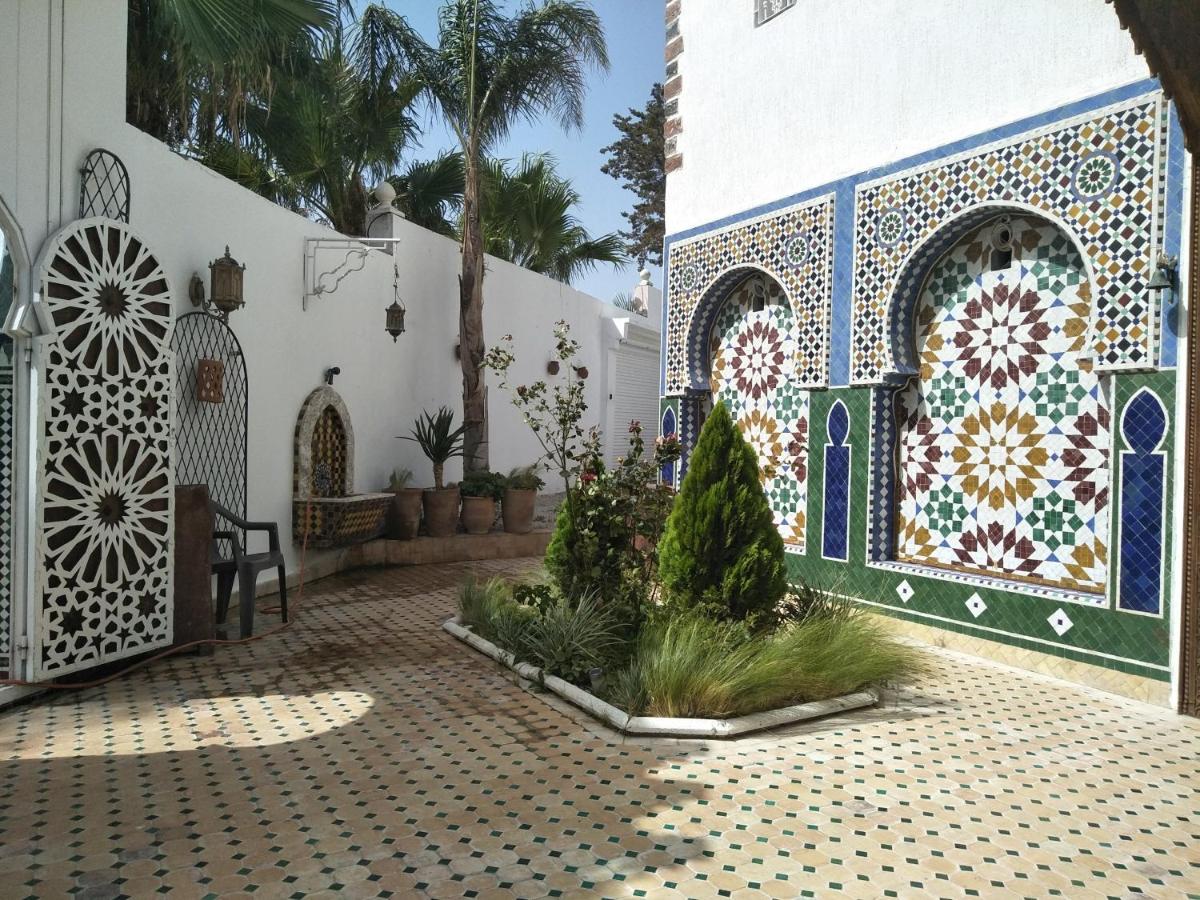 Malabata Guest House - Housity