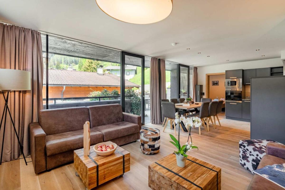 Sunny Ferienwohnungen Ski In - Ski Out - Housity