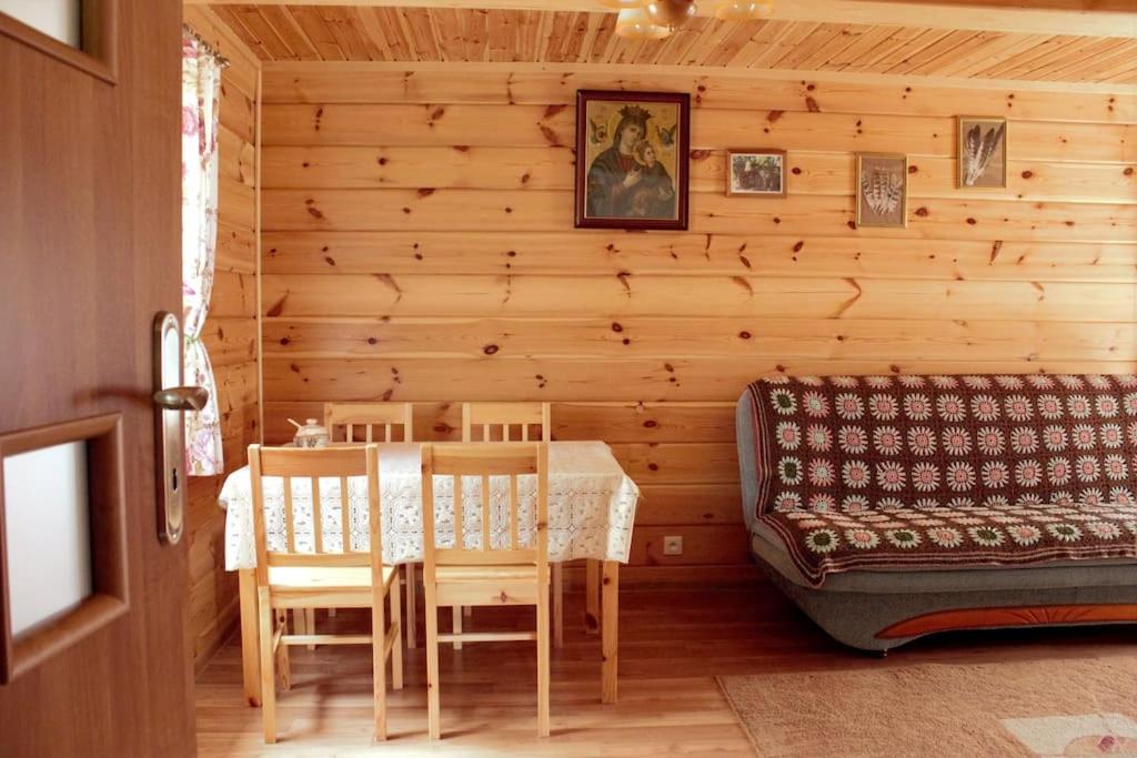 Wiejski domek w środku lasu Osłowo Mielnik - Housity