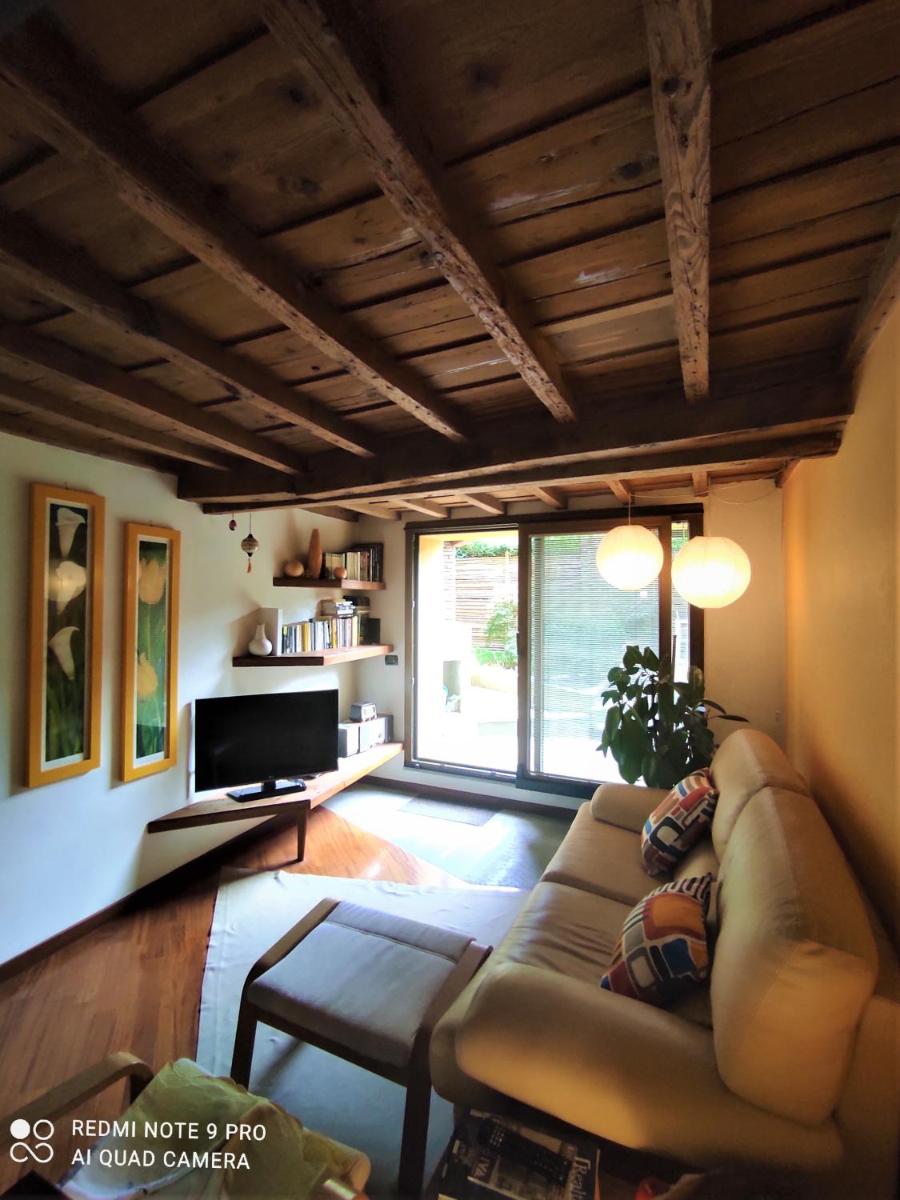 CAREGGI GARDEN APARTMENT - Housity