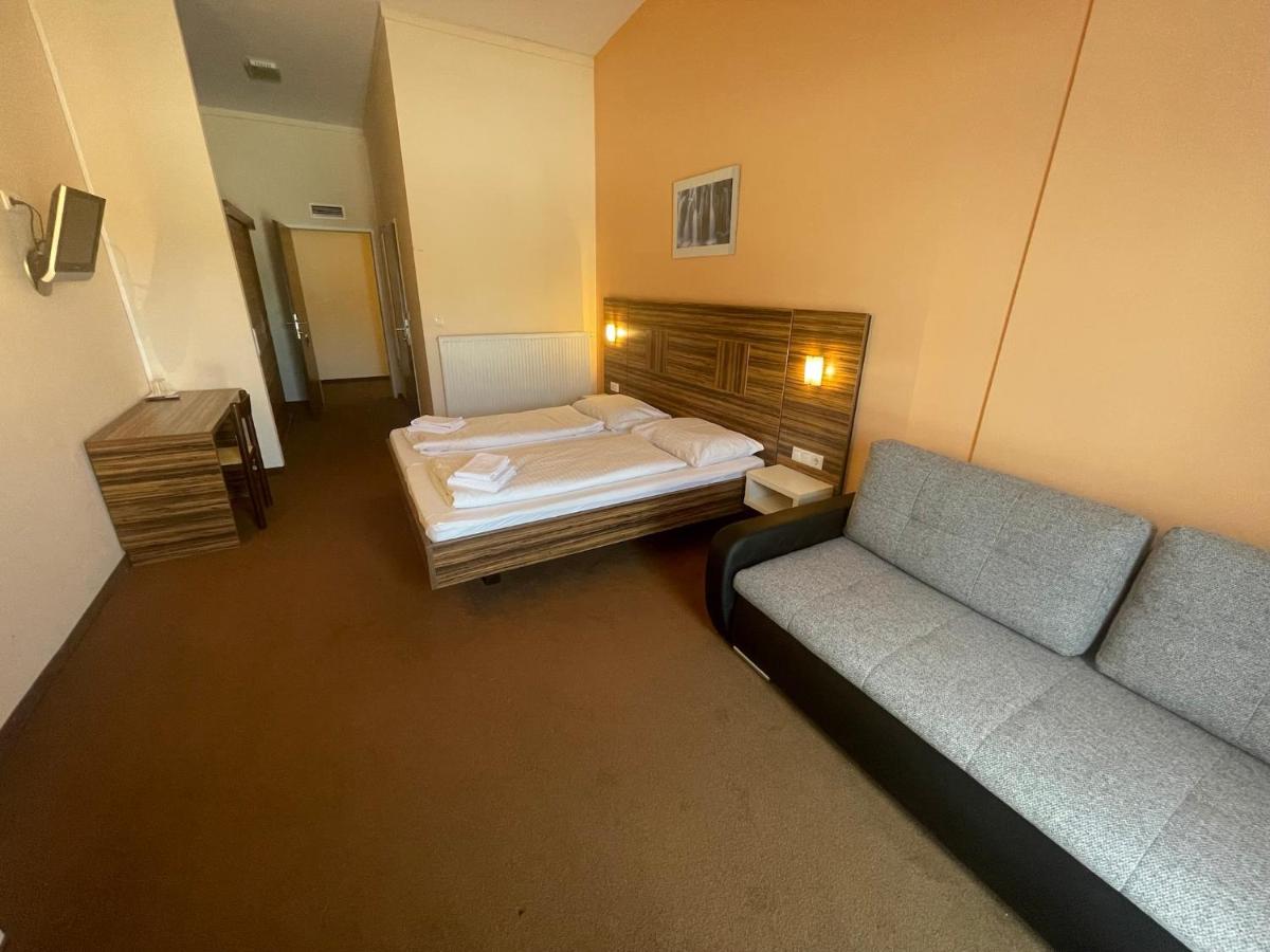 Hotel Koralpe - Housity